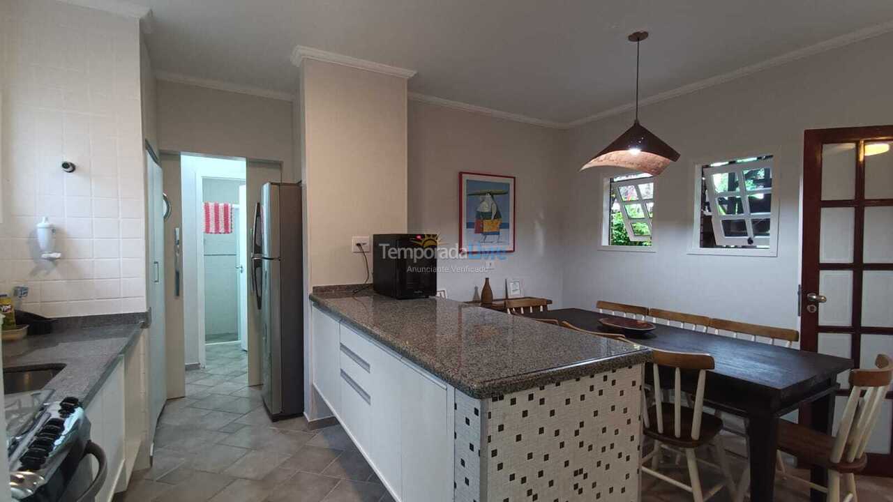 House for vacation rental in São Sebastião (Praia da Baleia)