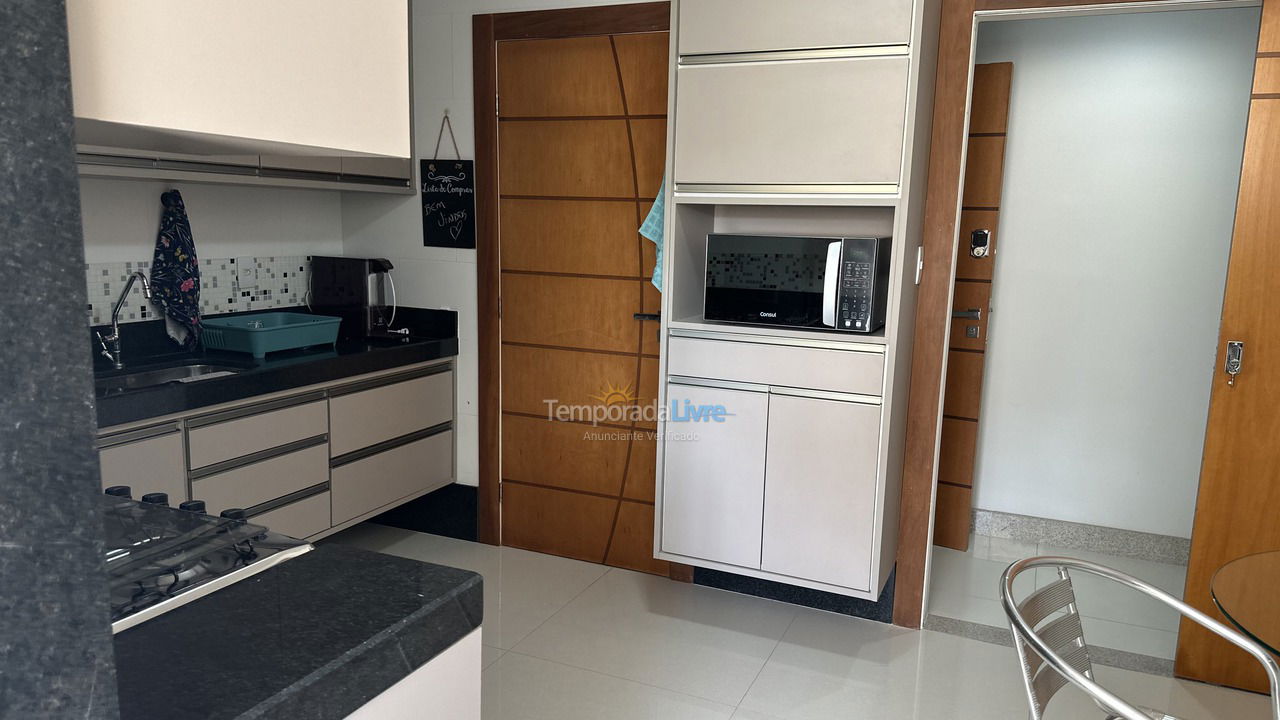 Apartamento para aluguel de temporada em Guarapari (Praia do Morro)