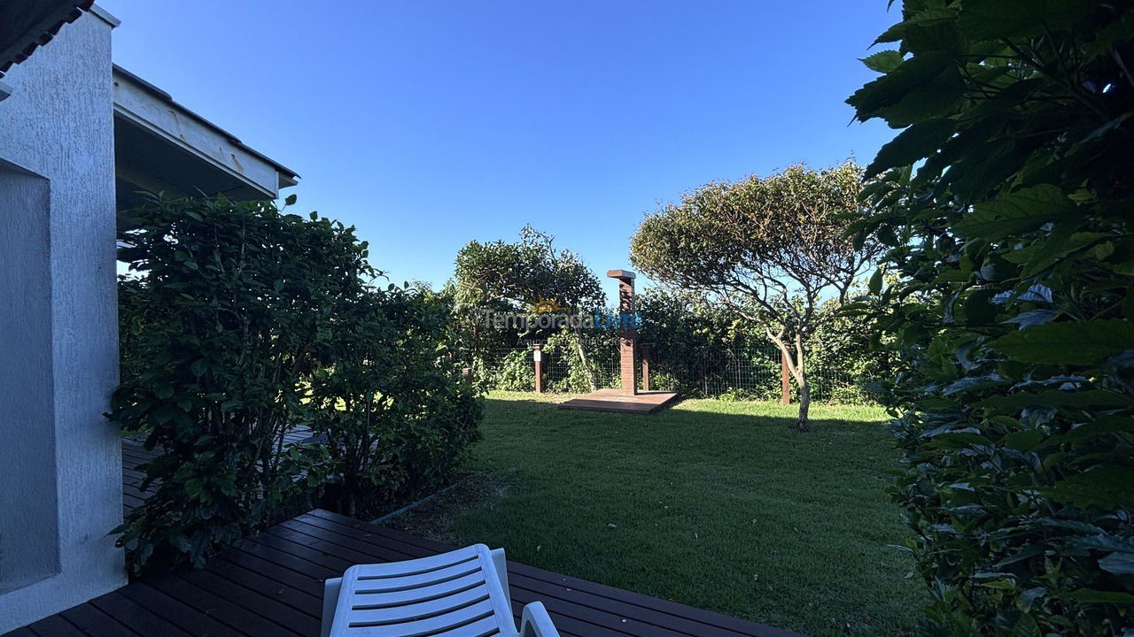 Casa para aluguel de temporada em Bombinhas (Mariscal)