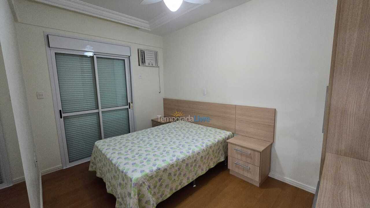 Apartamento para alquiler de vacaciones em Itapema (Meia Praia)