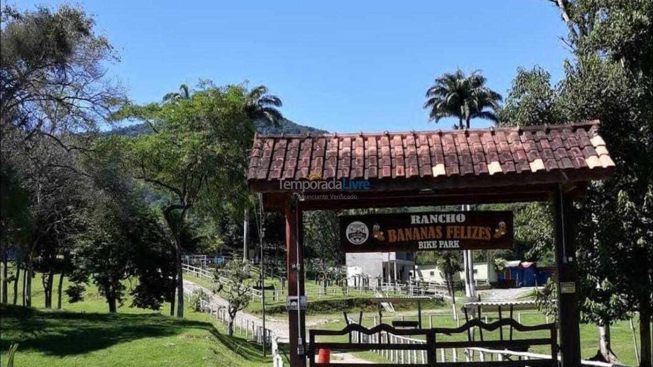 Granja para alquiler de vacaciones em Miracatu (Pedro Barros)