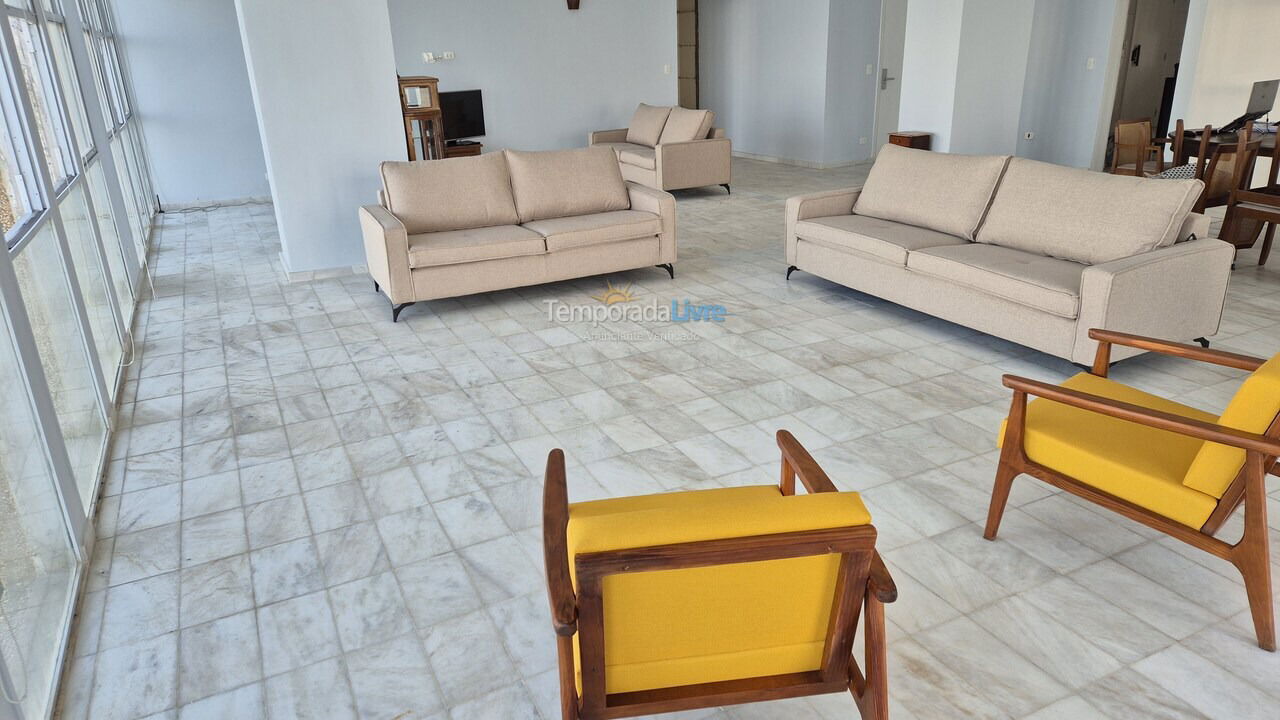 Apartamento para aluguel de temporada em Guarujá (Pitangueiras)