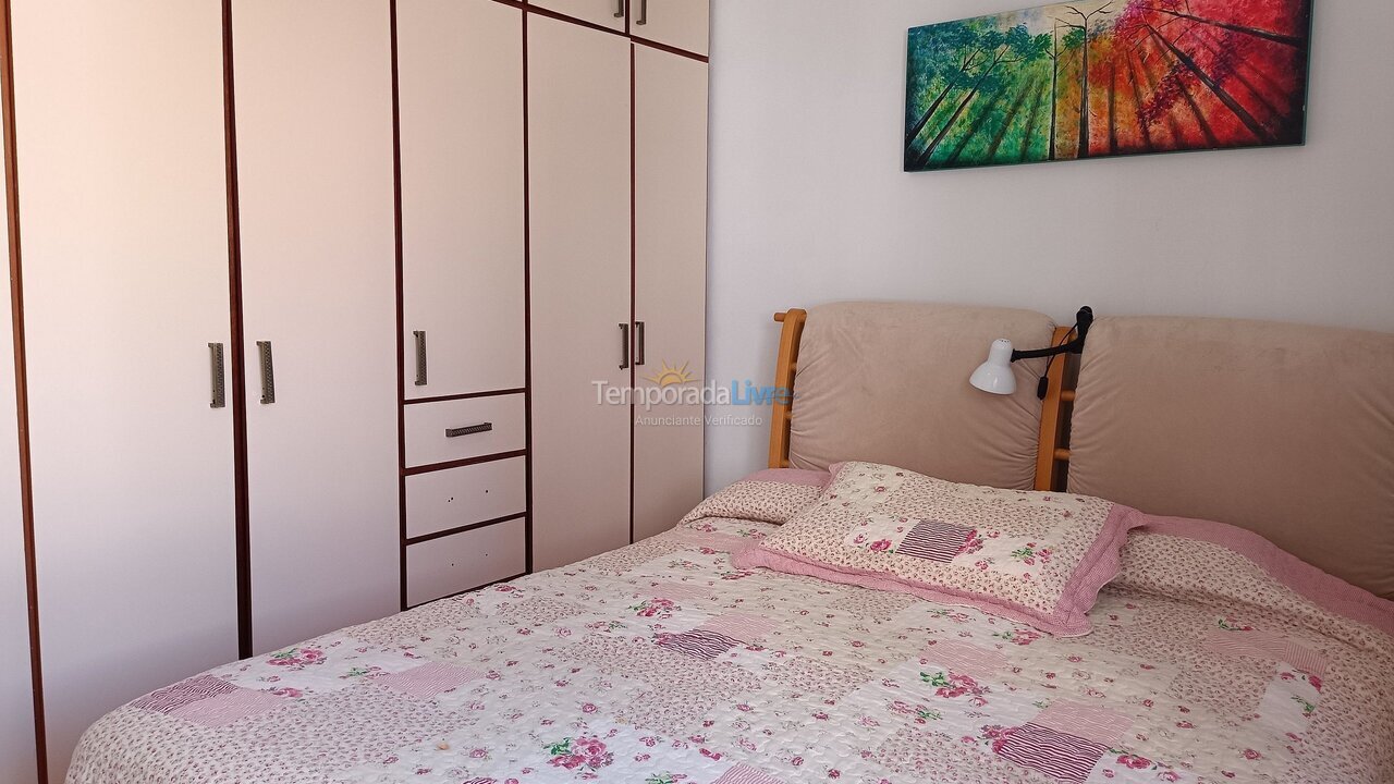 Apartamento para aluguel de temporada em Itapema (Meia Praia)