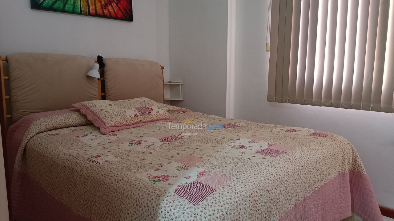 Apartamento para aluguel de temporada em Itapema (Meia Praia)