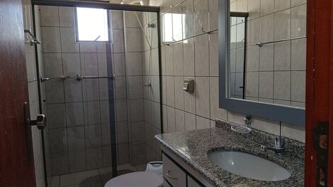 Apartamento para até 12 pessoas quadra Mar em Meia Praia