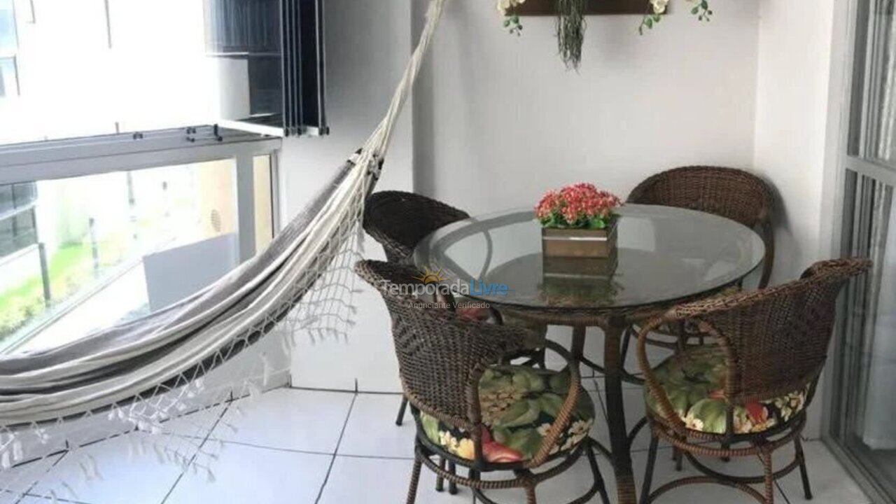 Apartamento para aluguel de temporada em Itapema (Meia Praia)