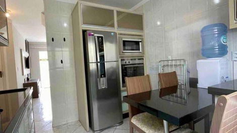 APARTAMENTO 2 QUARTOS COM PISCINA