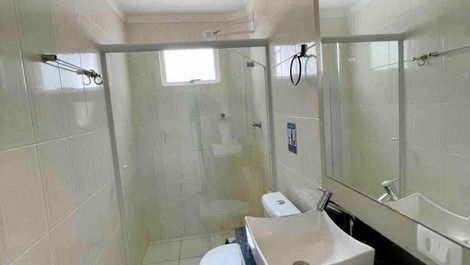 APARTAMENTO 2 QUARTOS COM PISCINA