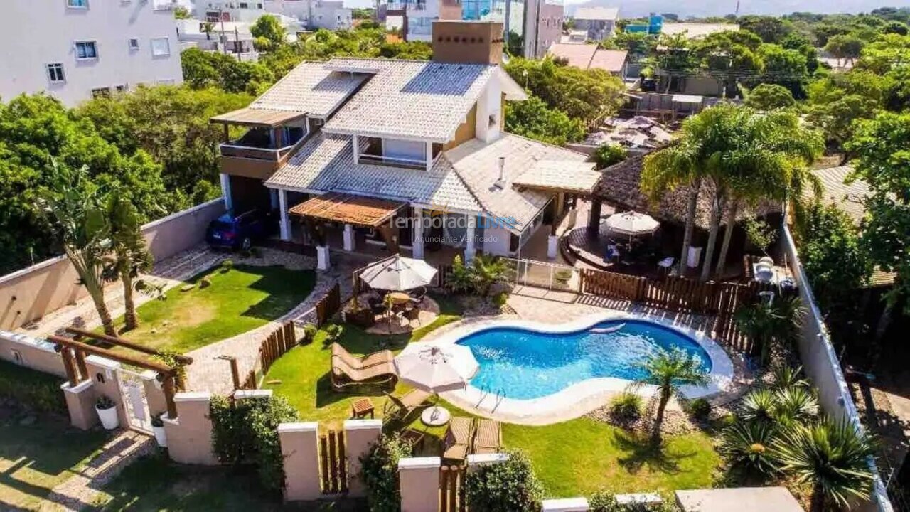 Casa para alquiler de vacaciones em Bombinhas (Mariscal)