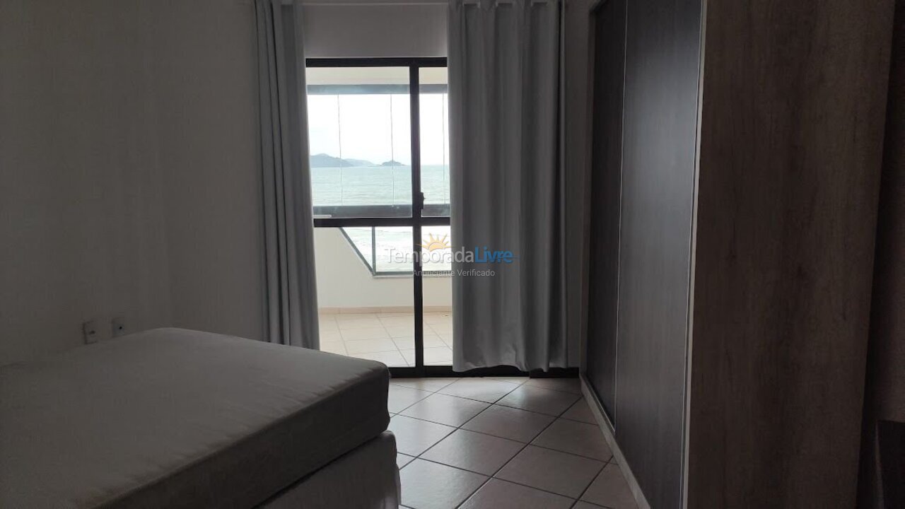 Apartment for vacation rental in Itapema (Meia Praia)