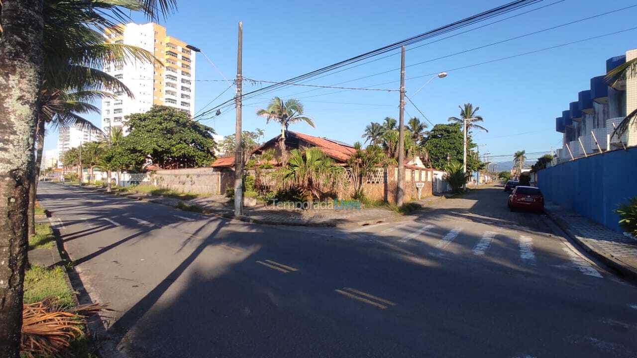 Casa para alquiler de vacaciones em Mongaguá (Vera Cruz)