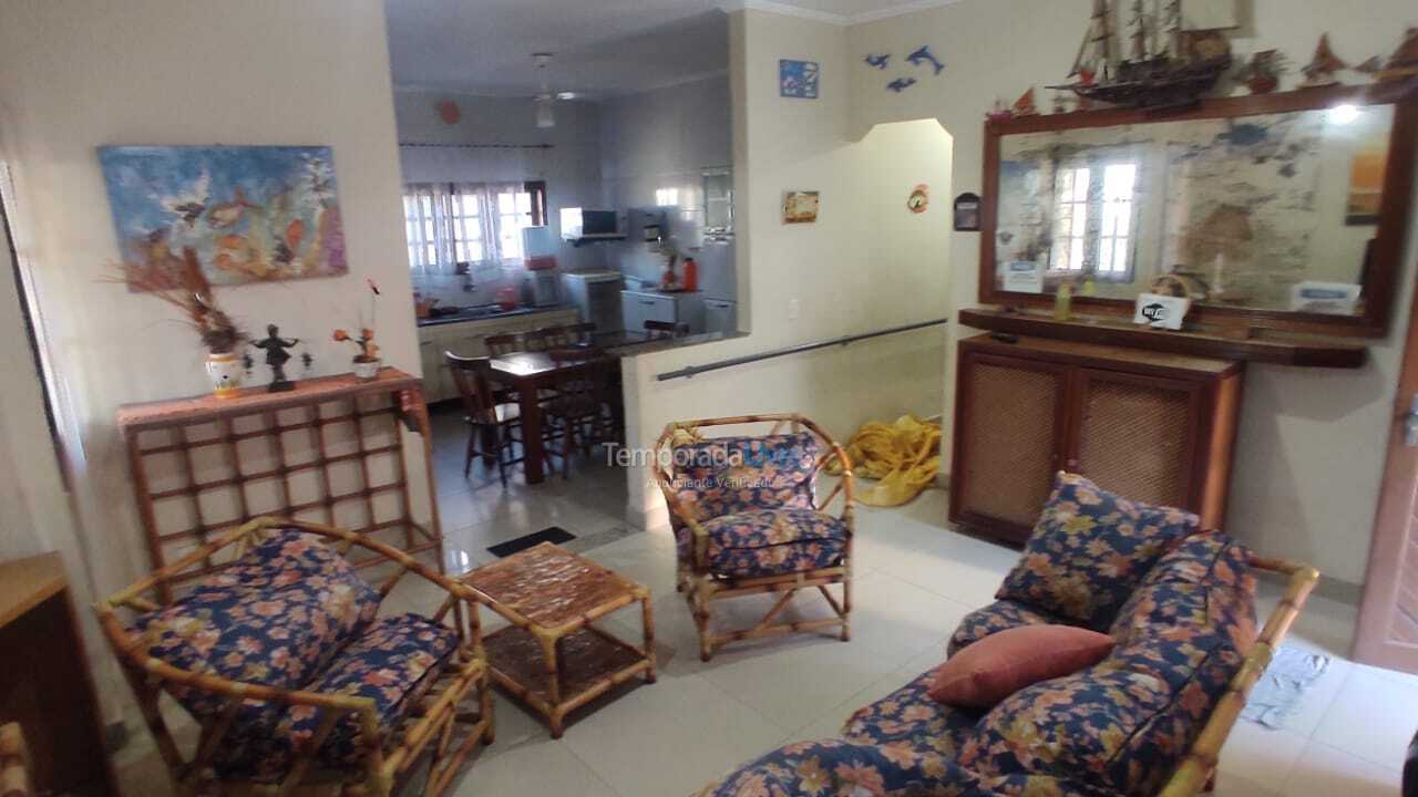 Casa para alquiler de vacaciones em Mongaguá (Vera Cruz)