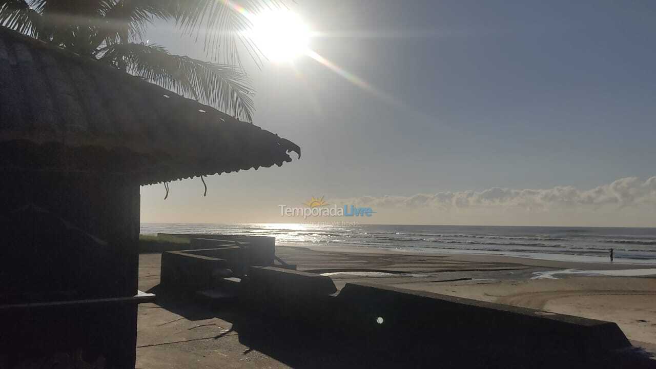 Casa para alquiler de vacaciones em Mongaguá (Vera Cruz)