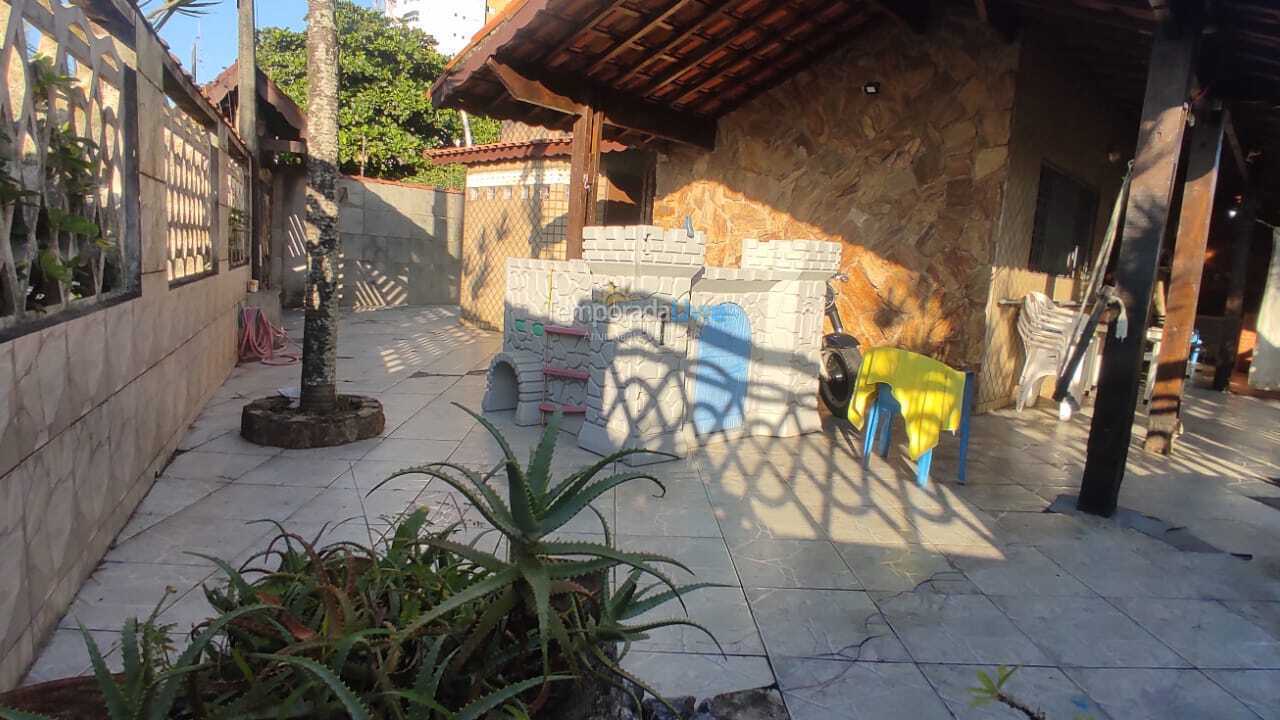 Casa para aluguel de temporada em Mongaguá (Vera Cruz)