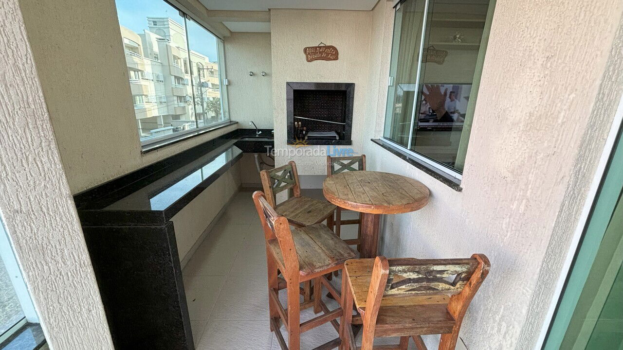 Apartment for vacation rental in Bombinhas (Praia de Bombas)