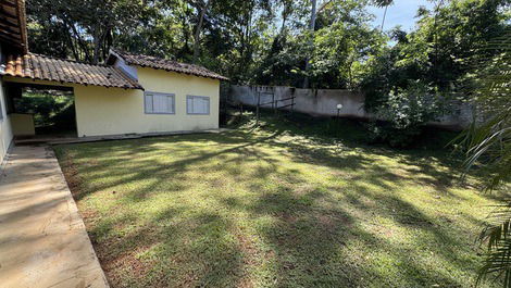 Mansion on the shores of Lake Corumbá