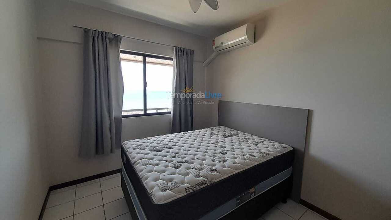 Apartamento para aluguel de temporada em Itapema (Meia Praia)