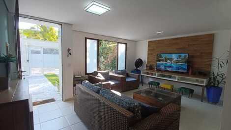 4 bedrooms, 12 people, close to the beach, Juquehy, North Coast of SP