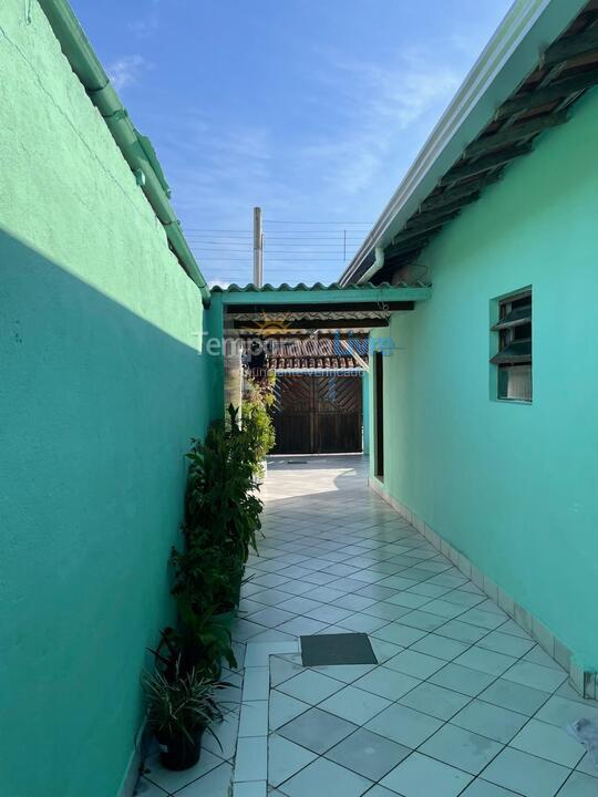 Casa para aluguel de temporada em Praia Grande (Vila Mar)