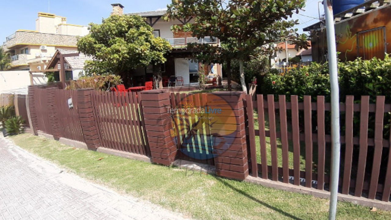 Casa para alquiler de vacaciones em Bombinhas (Praia de Bombas)