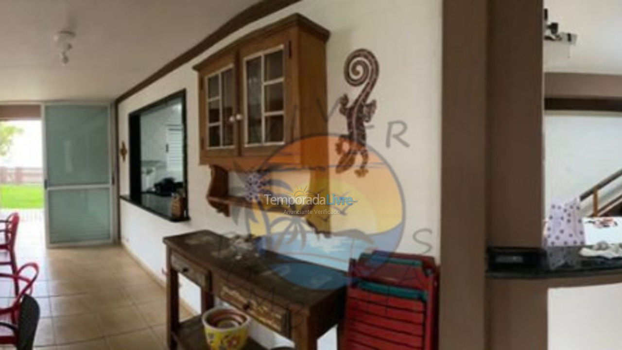 House for vacation rental in Bombinhas (Praia de Bombas)