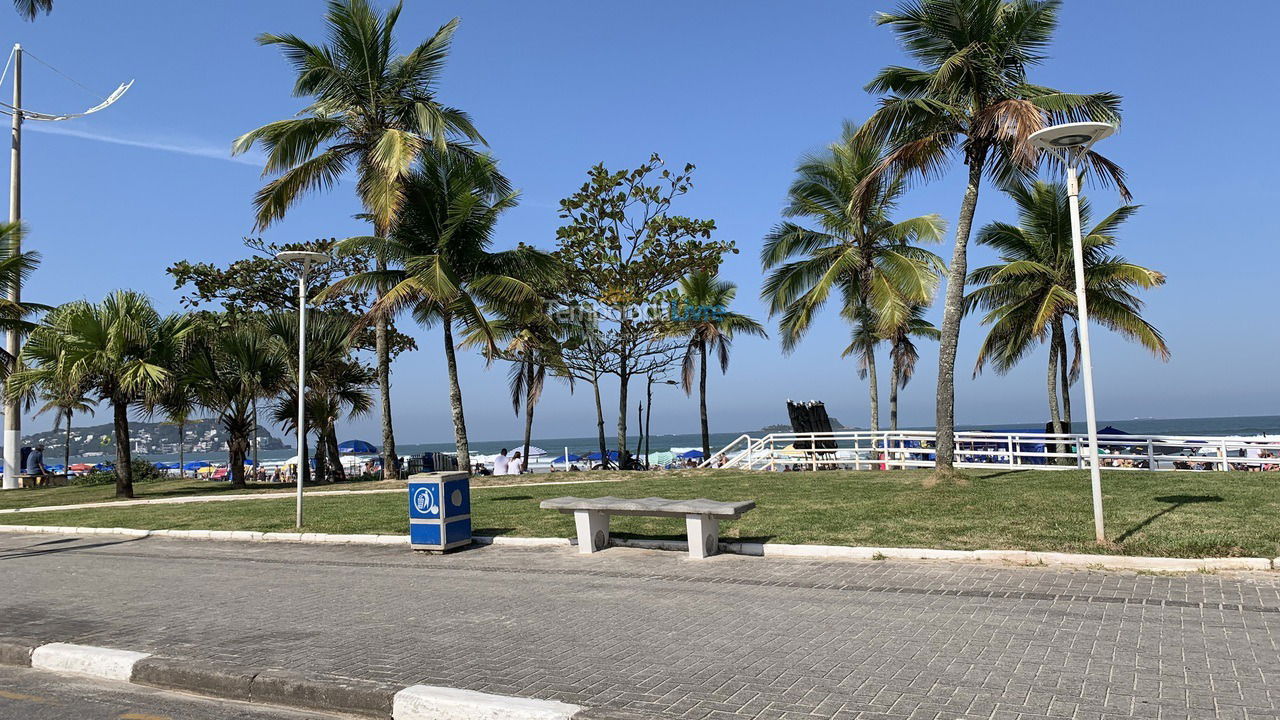 Casa para aluguel de temporada em Guarujá (Praia do Pernambuco)