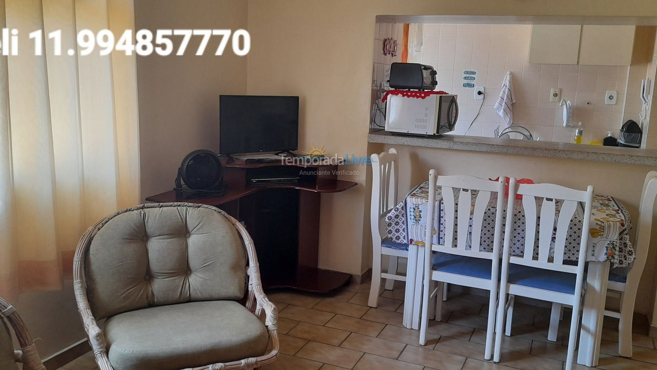 Apartamento para aluguel de temporada em Praia Grande (Praia do Caiçara)