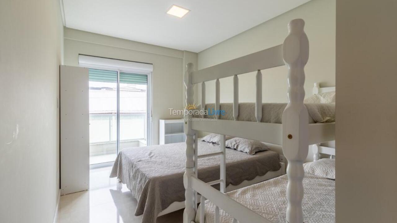 Apartamento para alquiler de vacaciones em Bombinhas (Praia de Bombas)