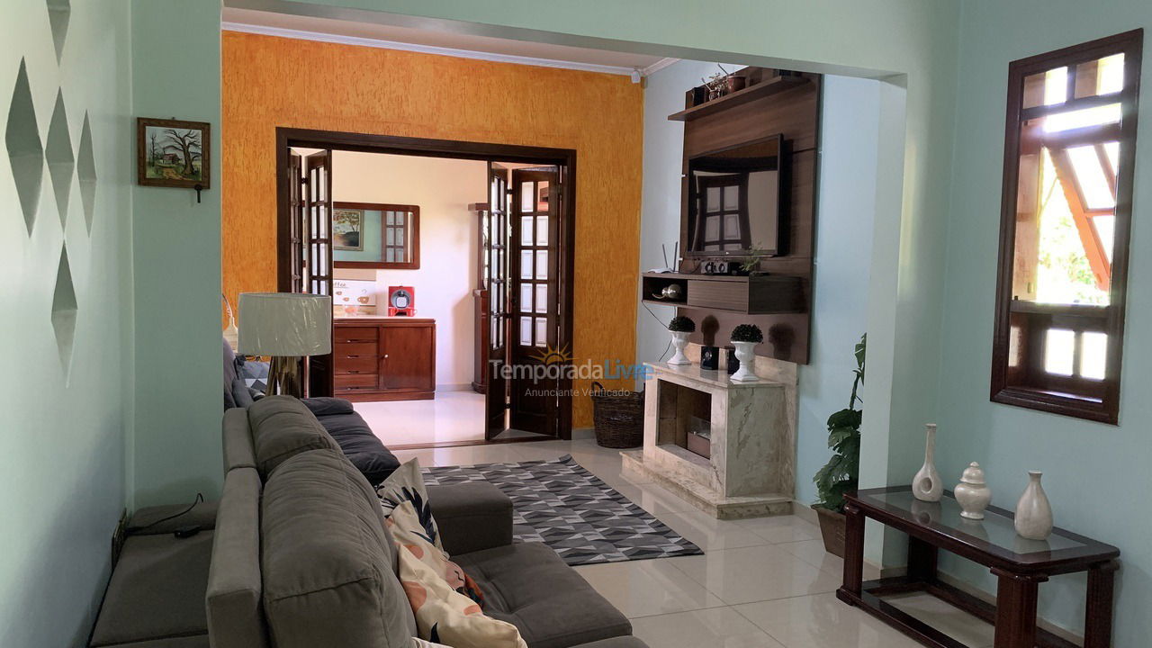 Ranch for vacation rental in Salto (Jardim Buru)