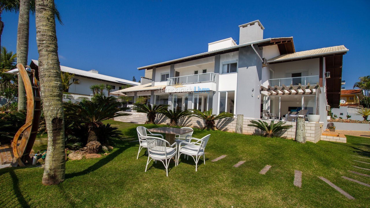 Casa para alquiler de vacaciones em Bombinhas (Praia de Bombinhas)