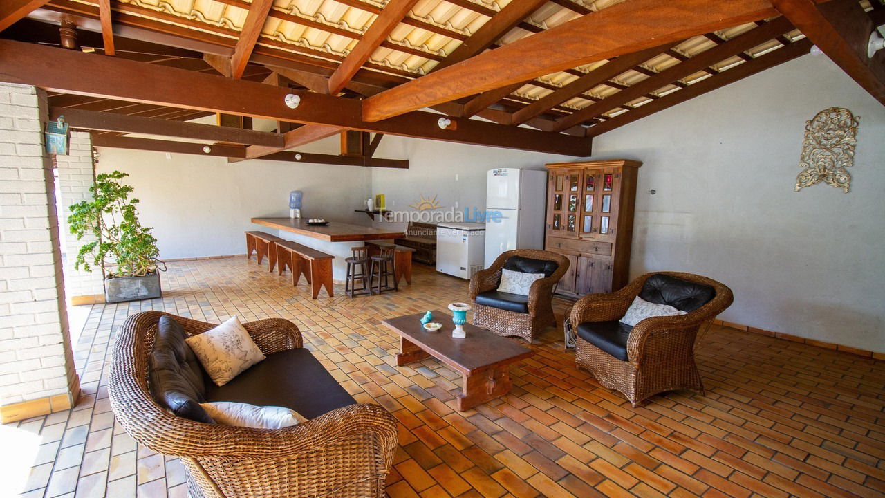 Casa para aluguel de temporada em Bombinhas (Praia de Bombinhas)