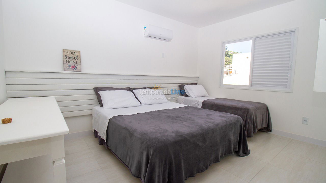 House for vacation rental in Bombinhas (Praia de Bombinhas)