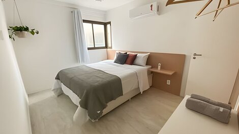 504 Apê Confort in Praia dos Anjos with swimming pool and leisure