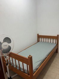 Ótimo apto 1 suite mais 1 quarto com AC, 1 quarto com ventilador