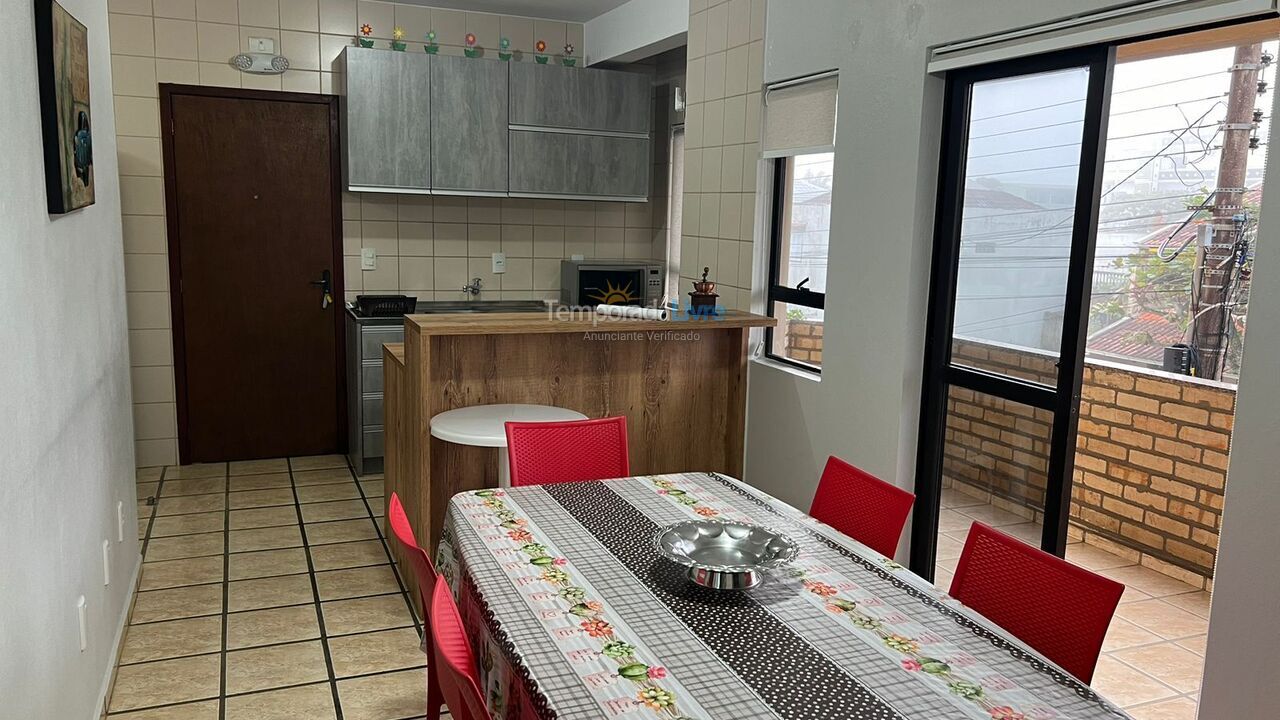 Apartamento para alquiler de vacaciones em São Francisco do Sul (Enseada)