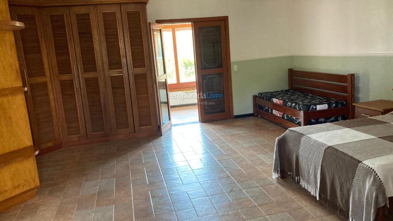 Casa para aluguel de temporada em Bertioga (Riviera de São Lourenço)