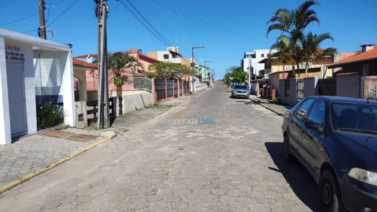 Casa para aluguel de temporada em São Francisco do Sul (Prainha)