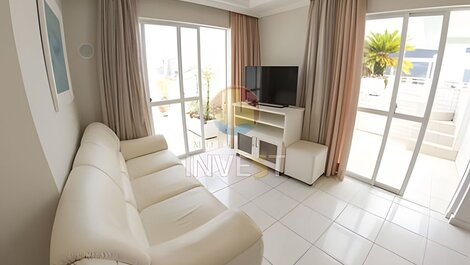 Penthouse for rent with sea view pool in Bombas