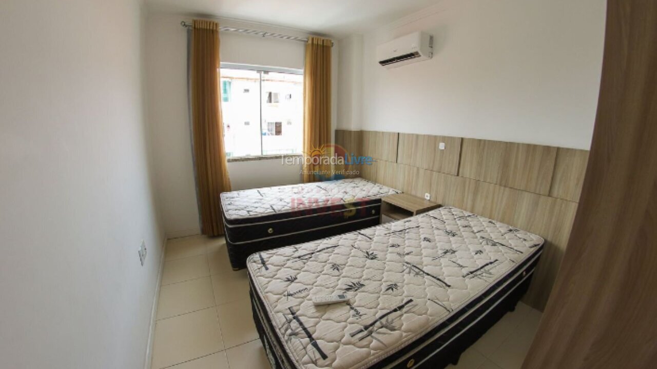 Apartment for vacation rental in Bombinhas (Praia de Bombas)