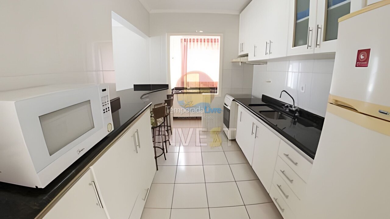 Apartamento para alquiler de vacaciones em Bombinhas (Praia de Bombas)