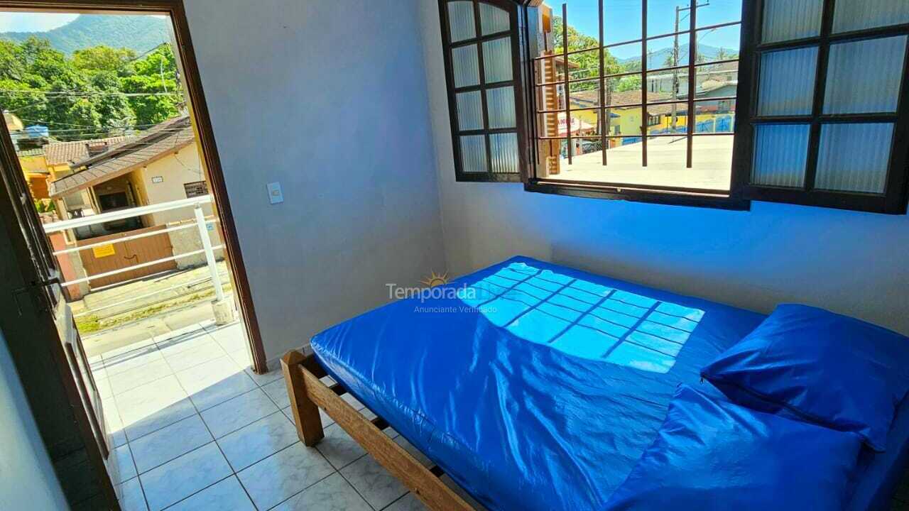 Casa para alquiler de vacaciones em Ubatuba (Maranduba)