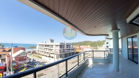 Apartamento en Alquiler en Avenida con Vista al Mar