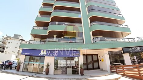 Apartamento en Alquiler en Avenida con Vista al Mar