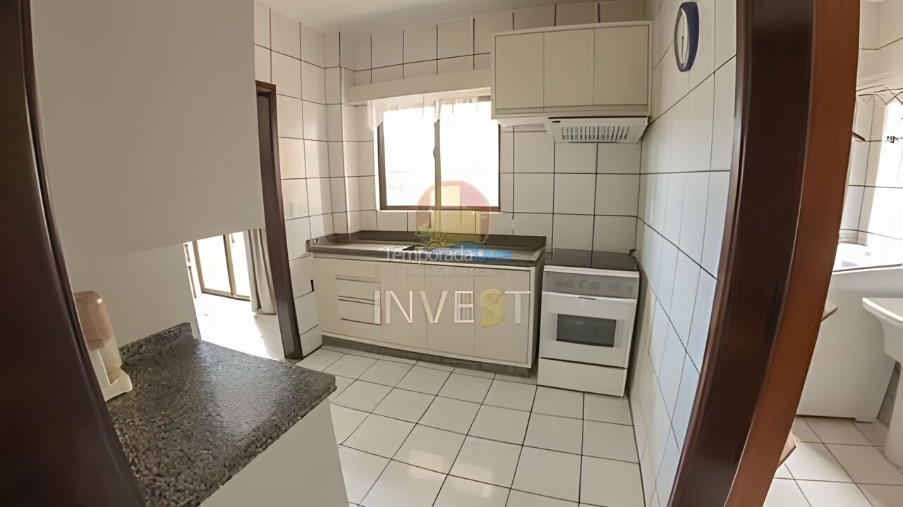 Apartamento para alquiler de vacaciones em Bombinhas (Praia de Bombas)