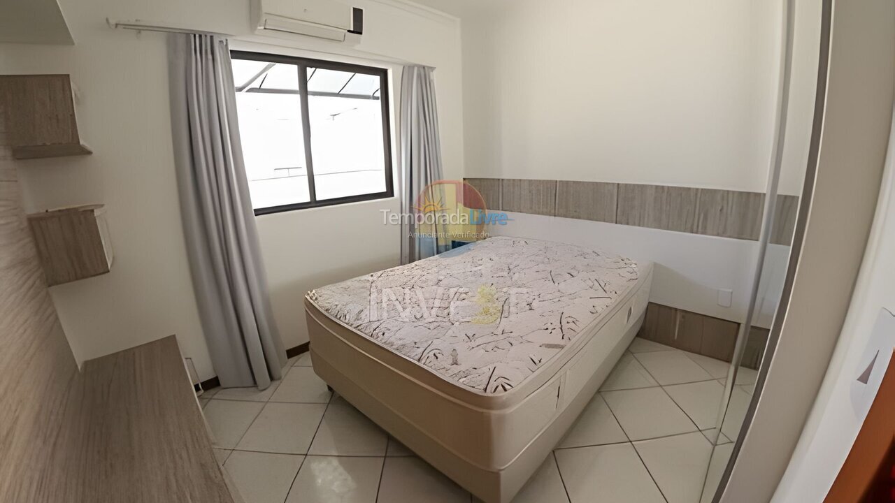 Apartamento para alquiler de vacaciones em Bombinhas (Praia de Bombas)