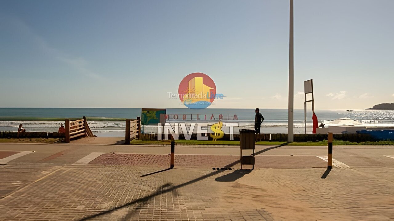 Casa para aluguel de temporada em Bombinhas (Praia de Bombas)