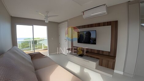 Duplex penthouse for rent facing the sea in Bombas