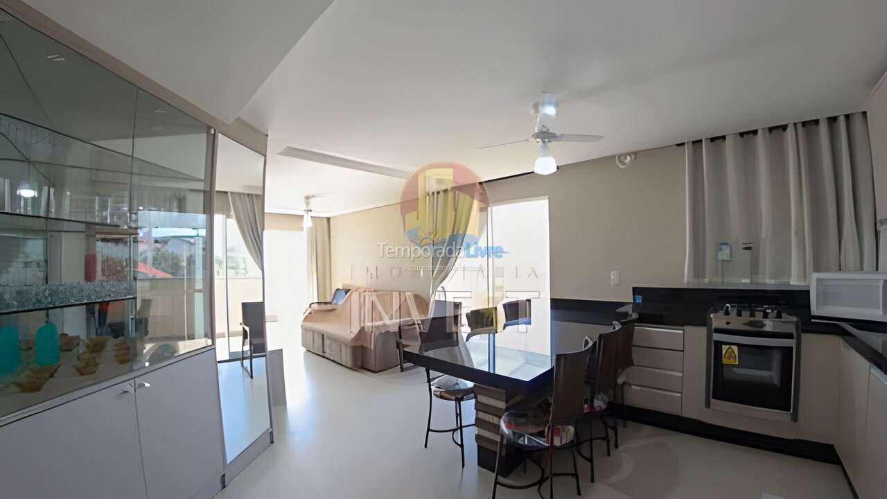 Apartamento para alquiler de vacaciones em Bombinhas (Praia de Bombas)