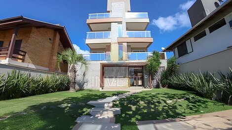 Apartment for rent facing the sea