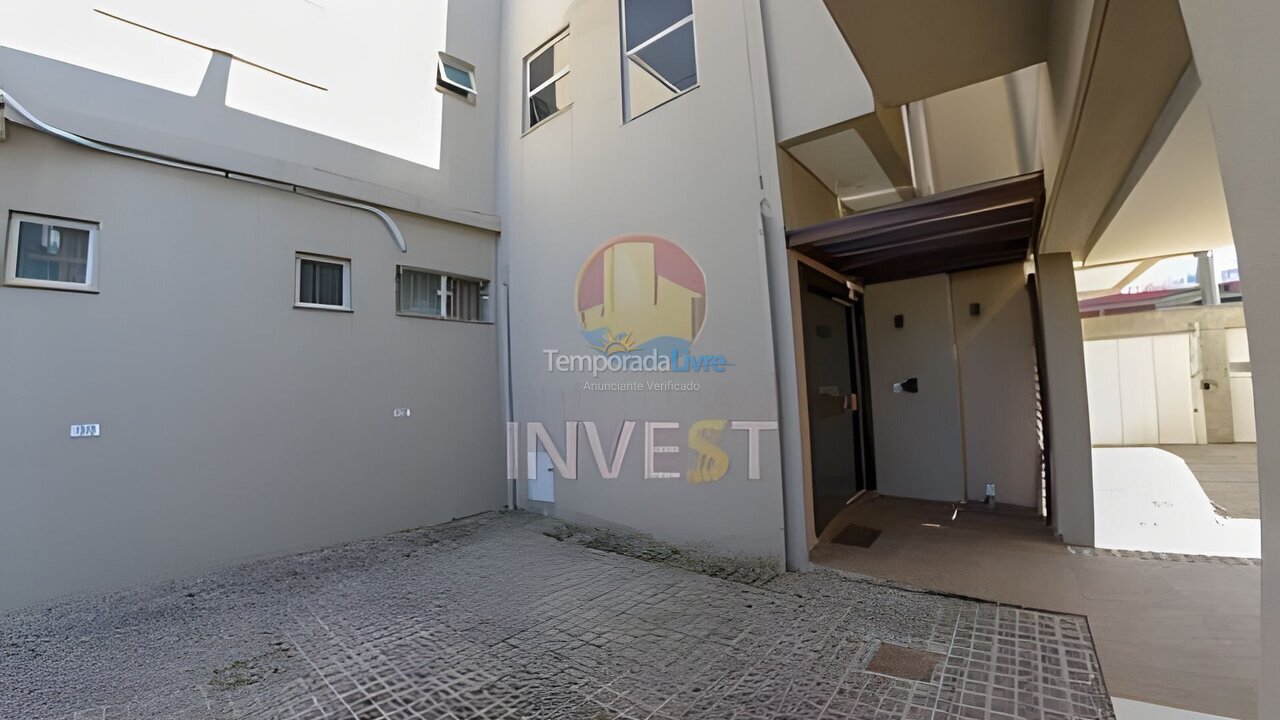 Apartamento para alquiler de vacaciones em Bombinhas (Praia de Bombas)